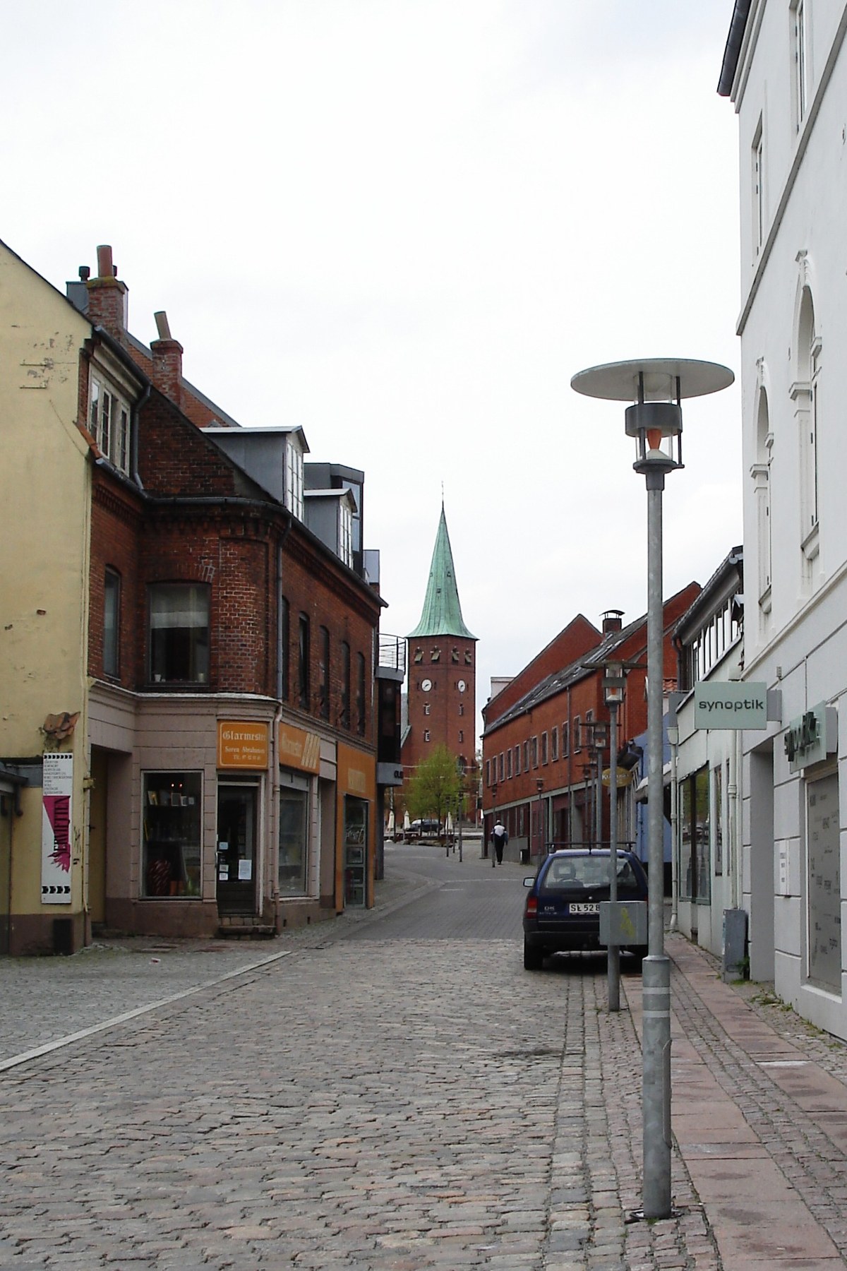 Vestergade i Skive med Skive Kirke